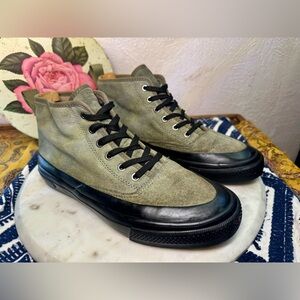 SeaVees Women’s Mariners Boot Sneaker – Green – Size 9